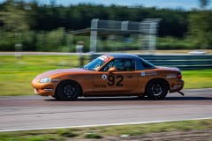 2MX5SC240811-112